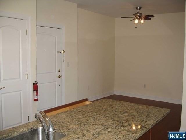 2411 Windsor Park Ct - Photo 7 of 25