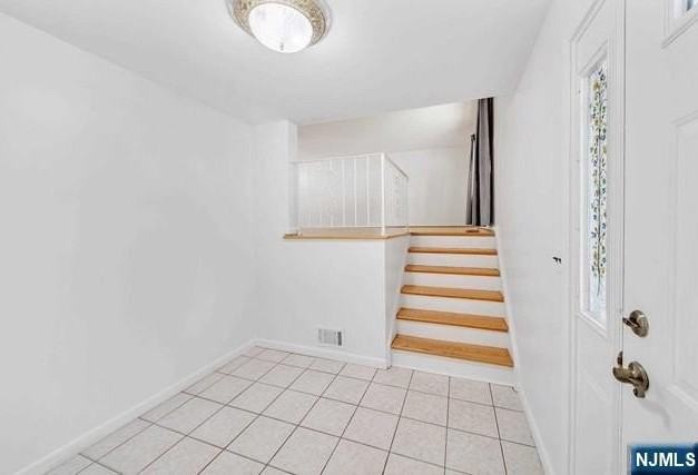 516 Knickerbocker Rd - Photo 3 of 31