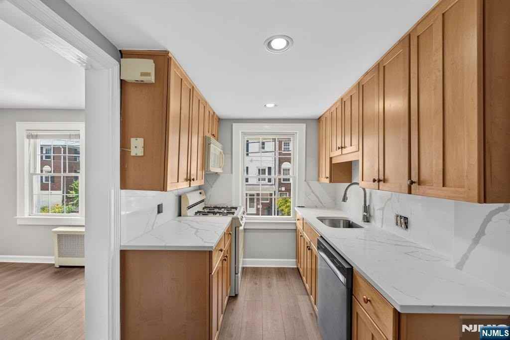 16 Randolph Ter - Photo 5 of 21