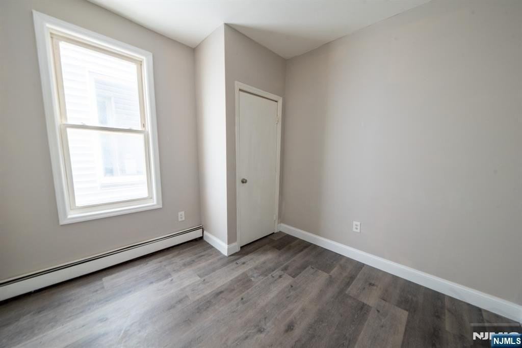 131 S 8th St #1 - Photo 4 of 8