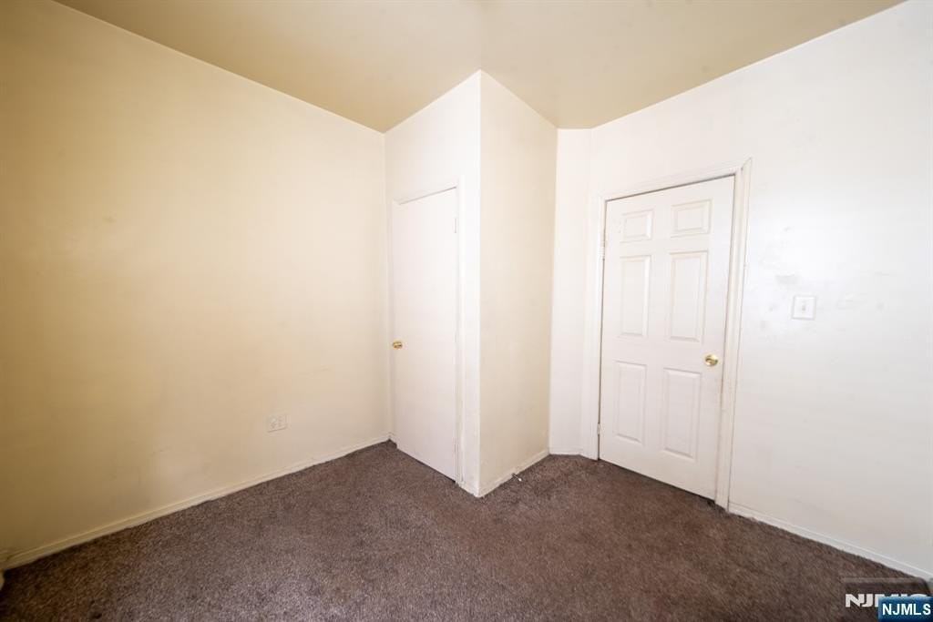 131 S 8th St #2 - Photo 5 of 7