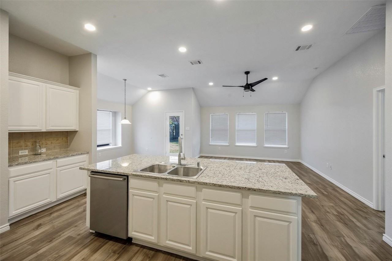 3603 Cottonwood Rd - Photo 6 of 27