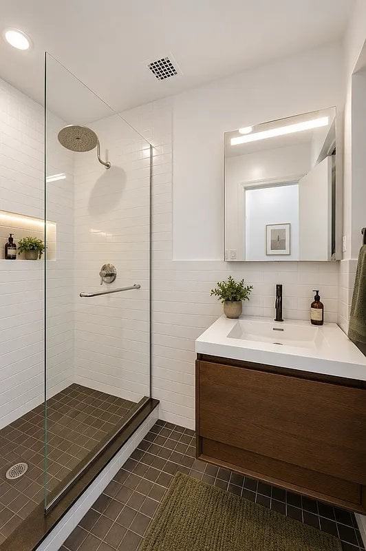 680 Broadway #1 - Photo 6 of 6