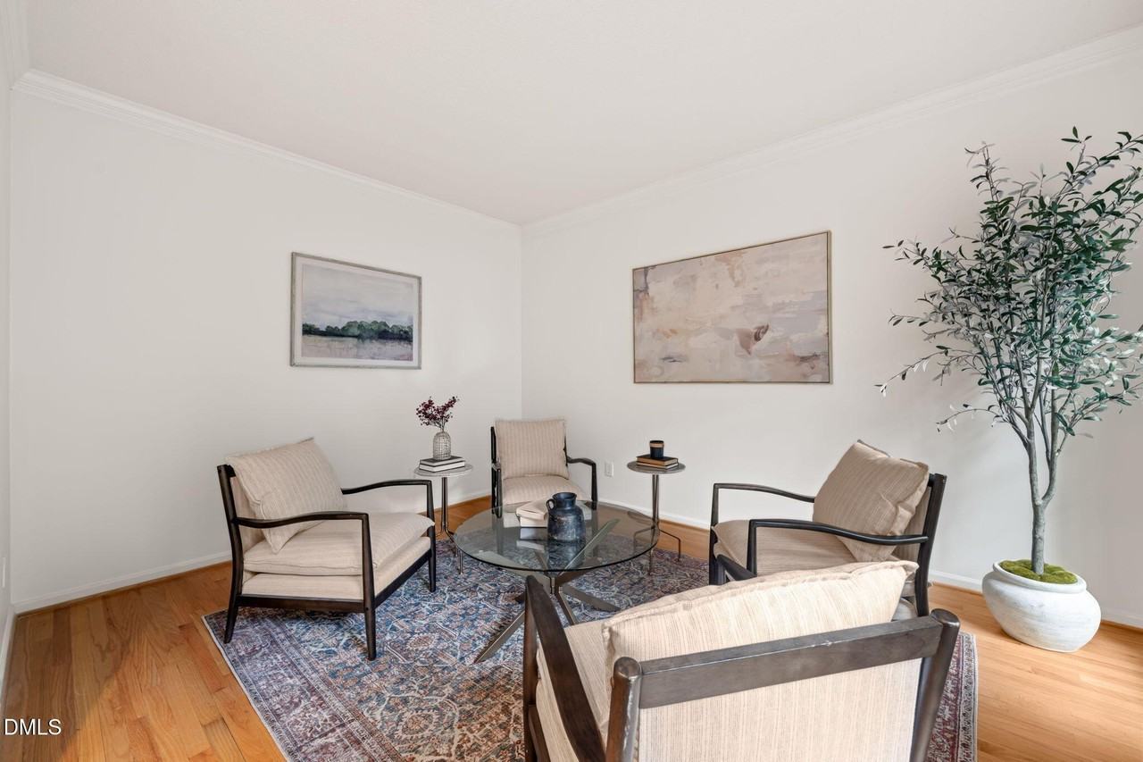 116 Tremont Cir - Photo 6 of 46