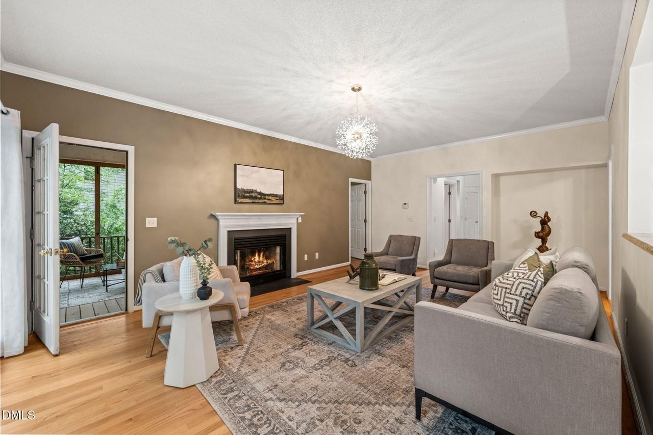 116 Tremont Cir - Photo 7 of 46