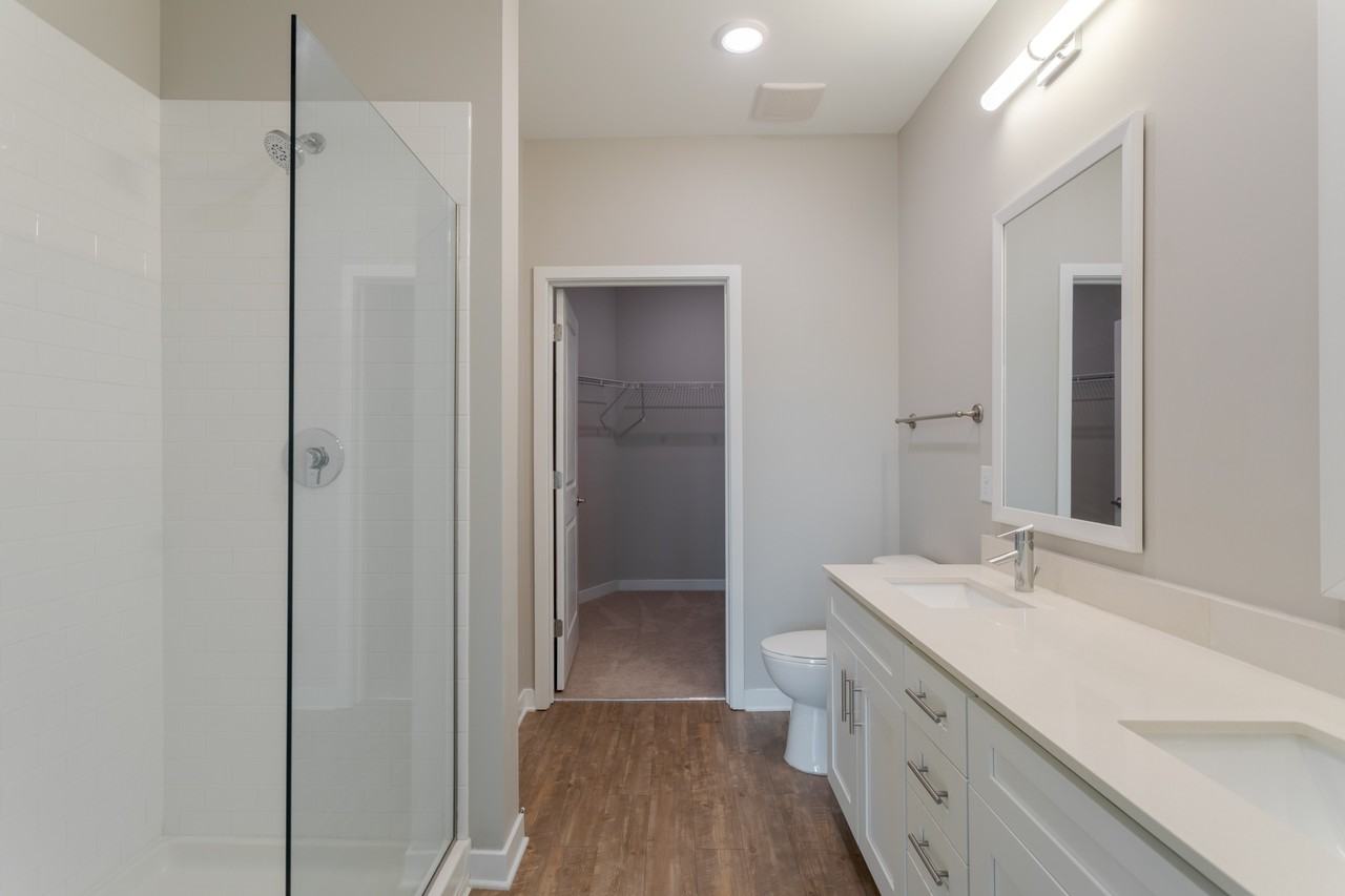 One Riverside Apartments - Photo 5 of 24