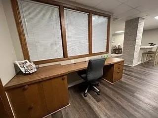 404 S Franklin St - Photo 6 of 9