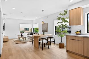 6115 Romaine St - Photo 1 of 1