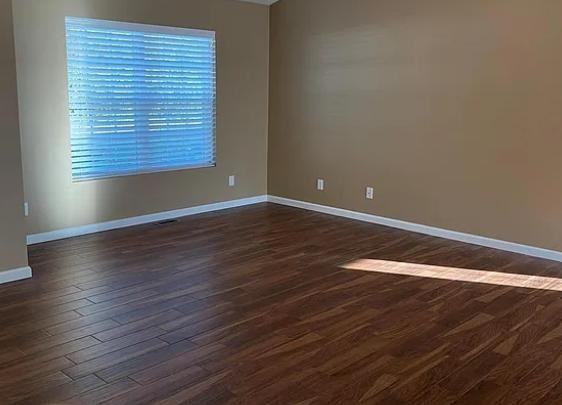 1635 S 29th St - Photo 5 of 11