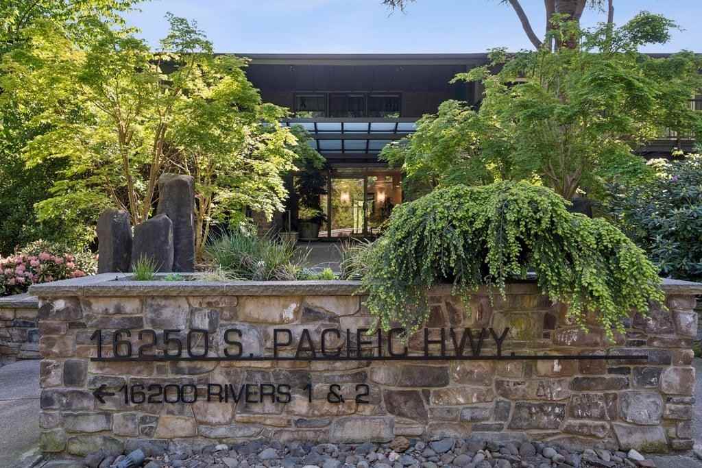 16250 Pacific Hwy - Photo 3 of 20