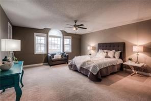 507 Dansbury Drive - Photo 4 of 9