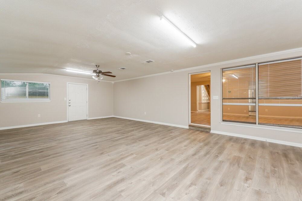 4018 Oakrun Dr - Photo 6 of 17