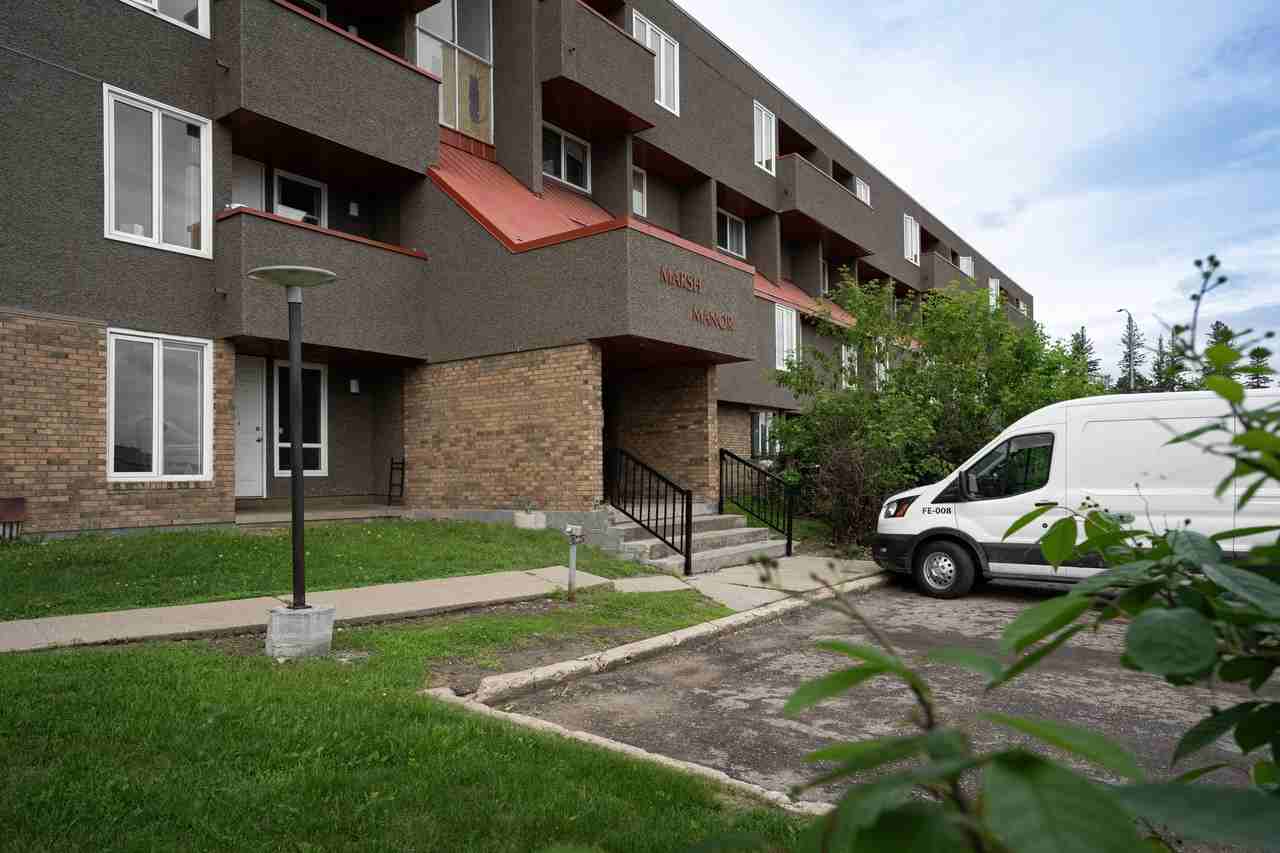 Marsh Manor Apartments - Photo 6 of 6