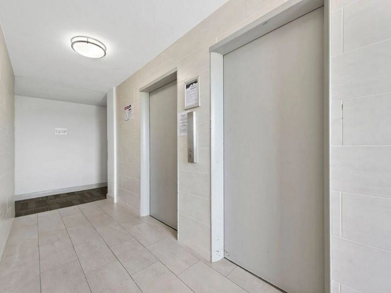 1450 Sheppard Avenue West - Photo 4 of 10