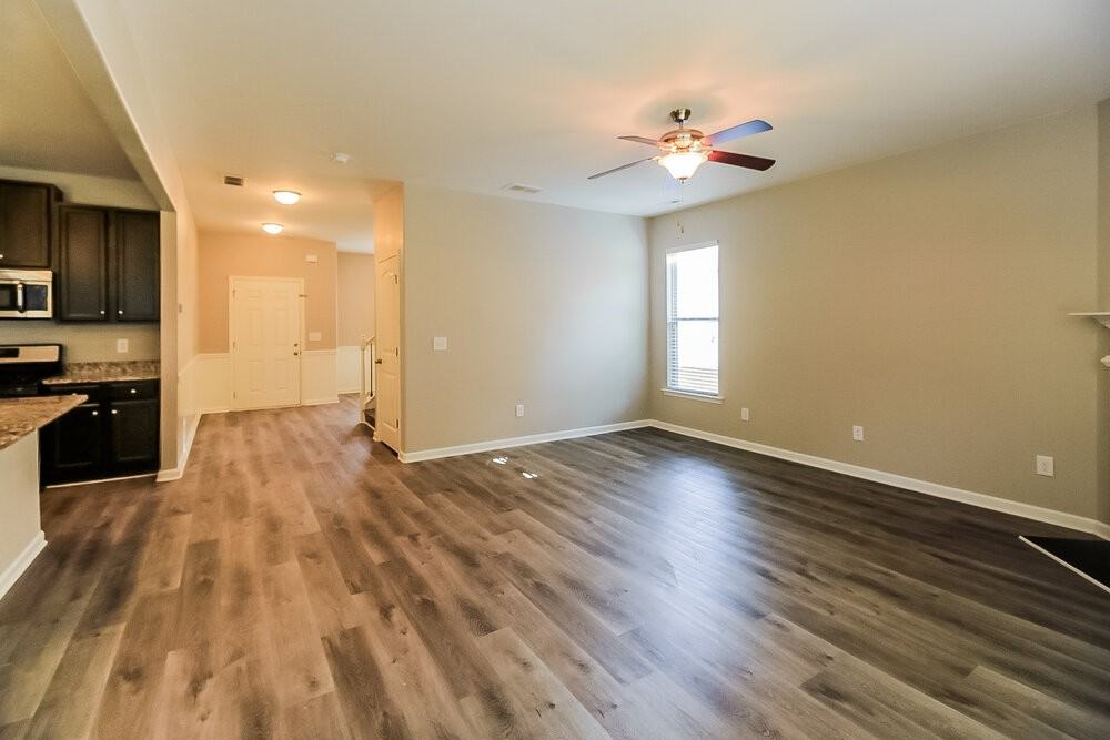 4485 Belcamp Rd - Photo 6 of 17