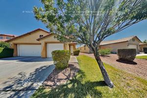 featured image of 672 Fontayne Ave