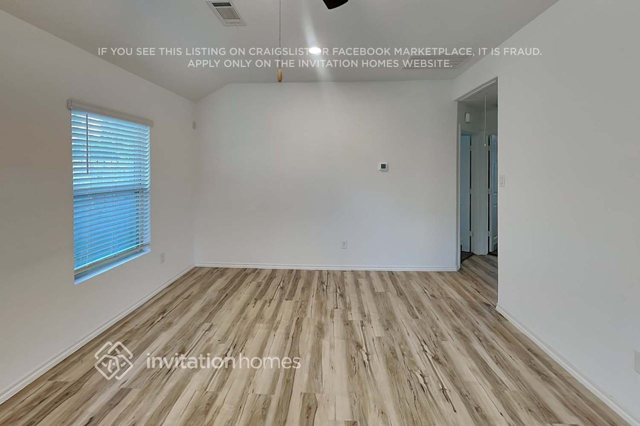 22412 Sonora River Trce - Photo 4 of 17