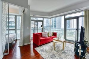 featured image of 51 Lower Simcoe St