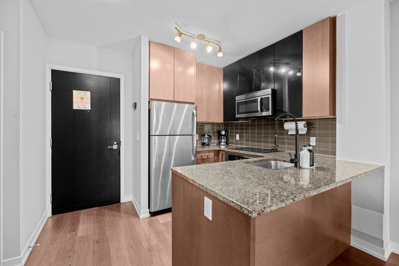 50 Dunfield Ave #1572331P - Photo 7 of 21