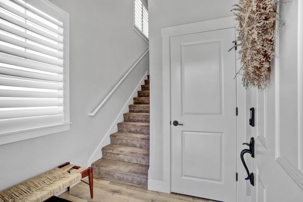 16625 Sw Botany Bay Ln - Photo 6 of 31