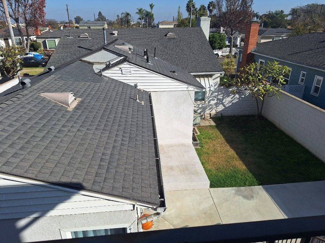 3809 Rose Ave - Photo 2 of 9
