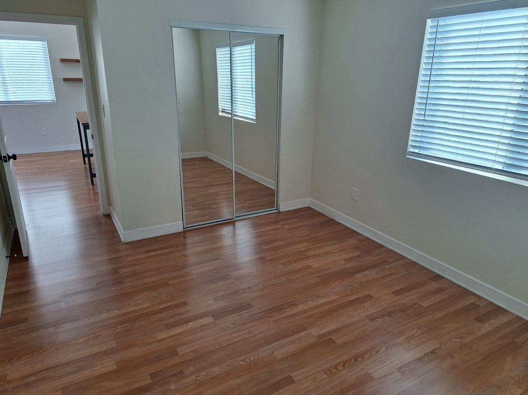 3809 Rose Ave - Photo 6 of 9