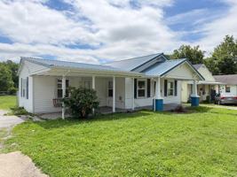 featured image of 308 S Lillian Ave
