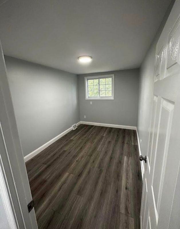 2200 Benson St ##2f - Photo 4 of 6