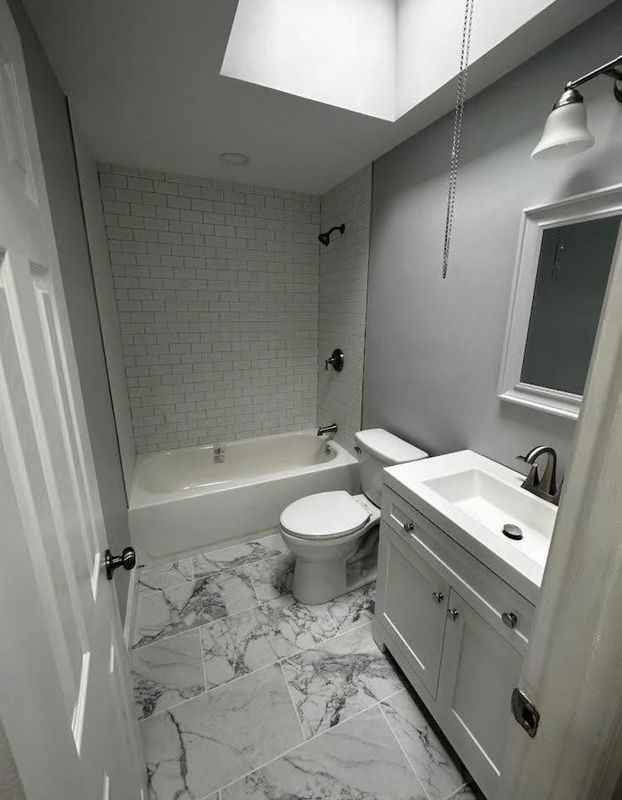 2200 Benson St ##2f - Photo 5 of 6