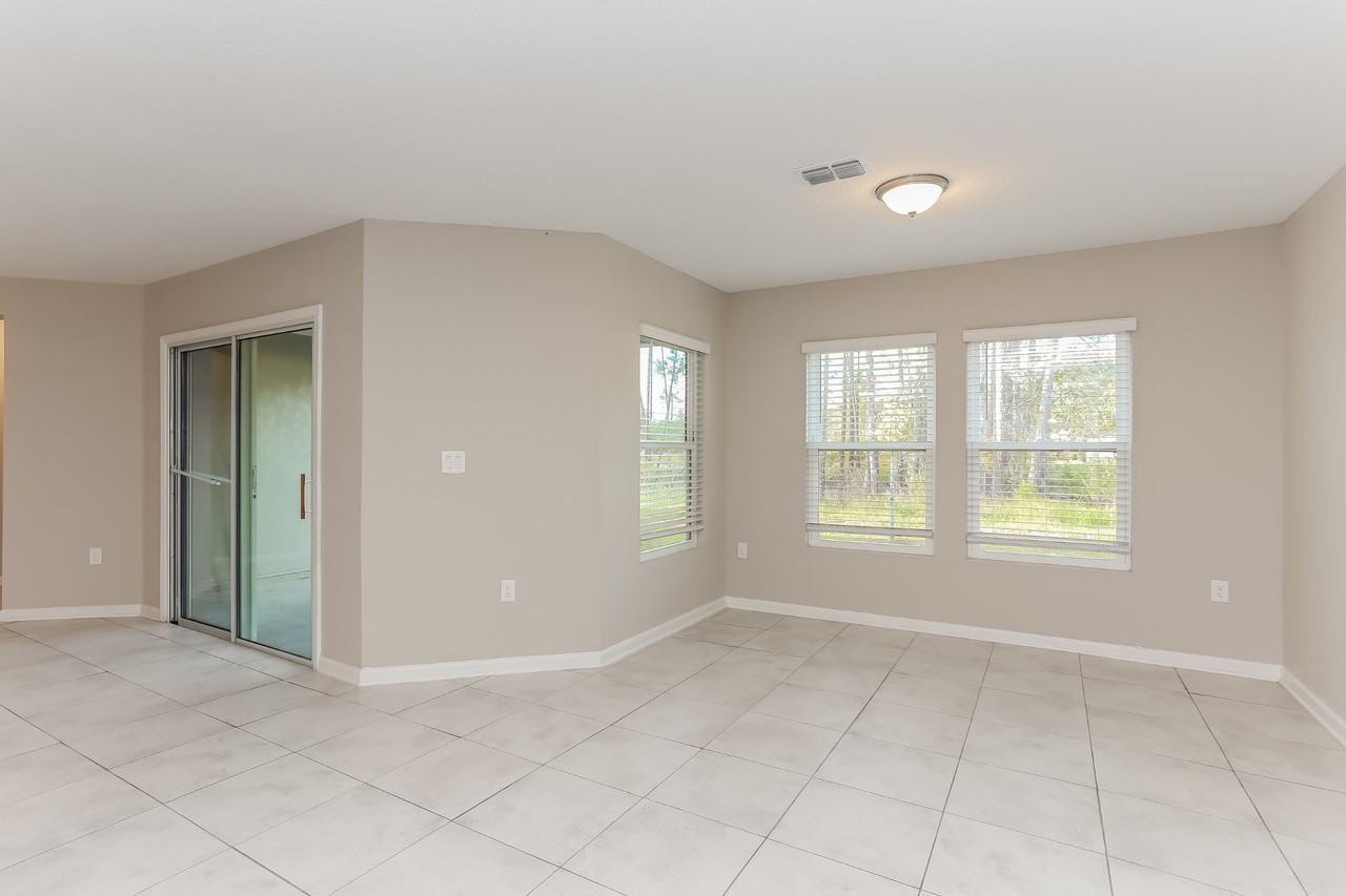 9081 Open Field Rd - Photo 5 of 39