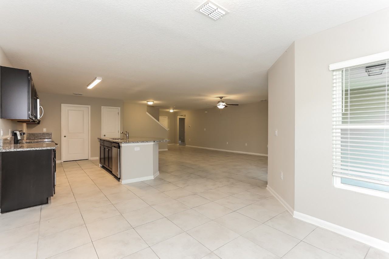 9081 Open Field Rd - Photo 6 of 39