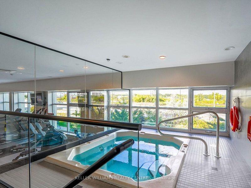 2067 Lake Shore Boulevard West - Photo 2
