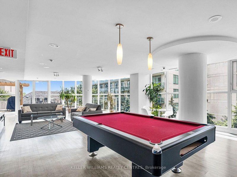 2067 Lake Shore Boulevard West - Photo 9