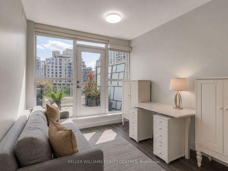 2067 Lake Shore Boulevard West - Photo 13