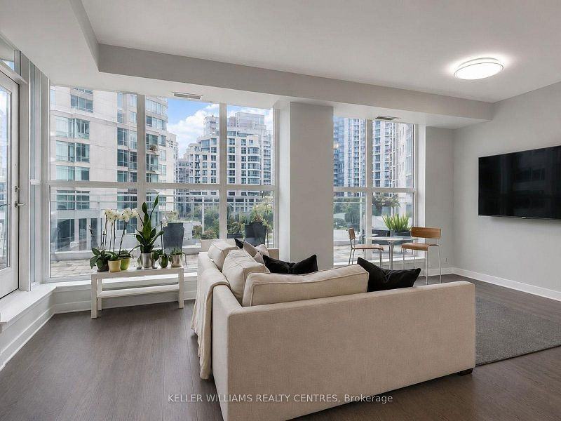 2067 Lake Shore Boulevard West - Photo 19