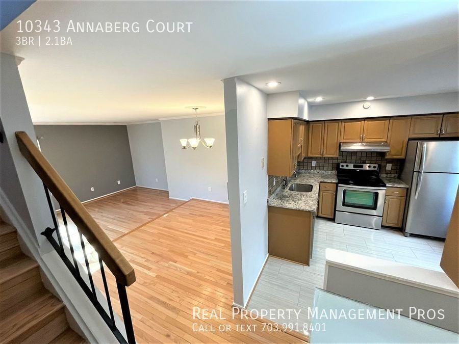 10343 Annaberg Ct - Photo 5 of 26