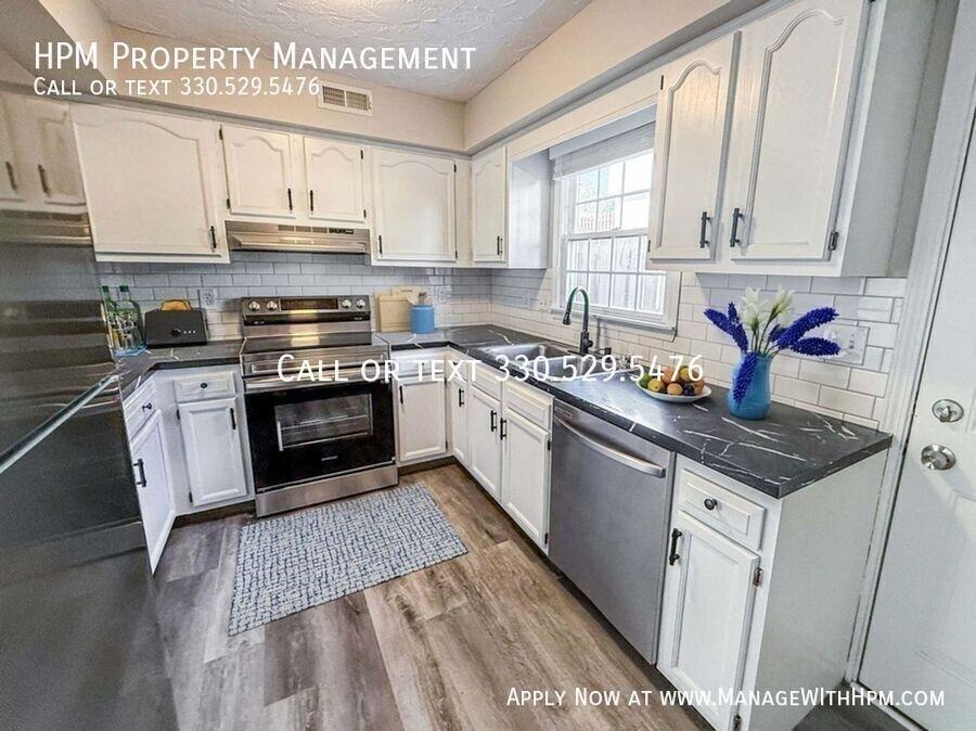 10002 Delores Dr #E - Photo 3 of 50