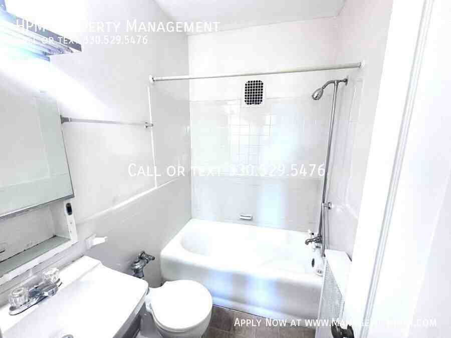 2450 Derbyshire Rd - Photo 6 of 10