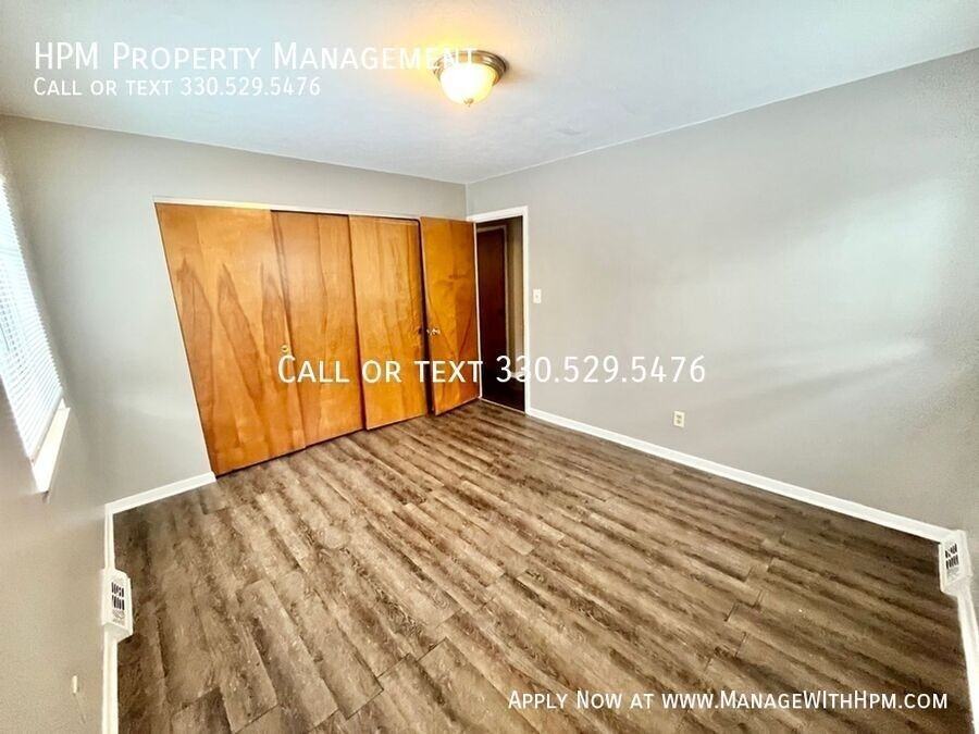 850 S Green Rd #6 - Photo 4 of 6