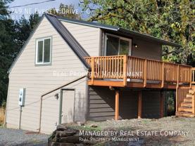 4749 Ne Everett Dr #C - Photo 1 of 1