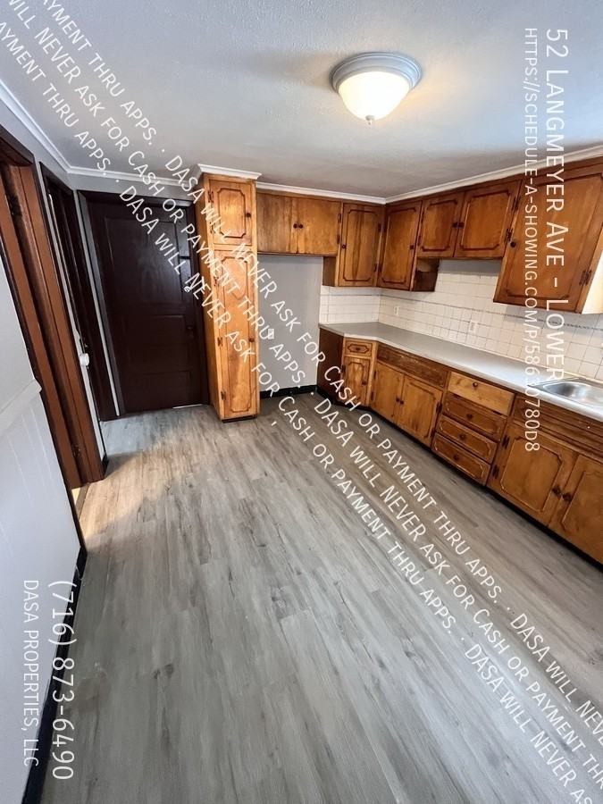 52 Langmeyer Ave - Photo 5 of 12