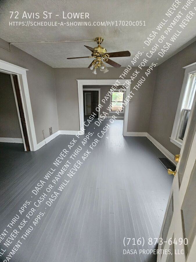 72 Avis St - Photo 2 of 9