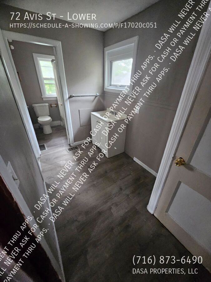 72 Avis St - Photo 7 of 9