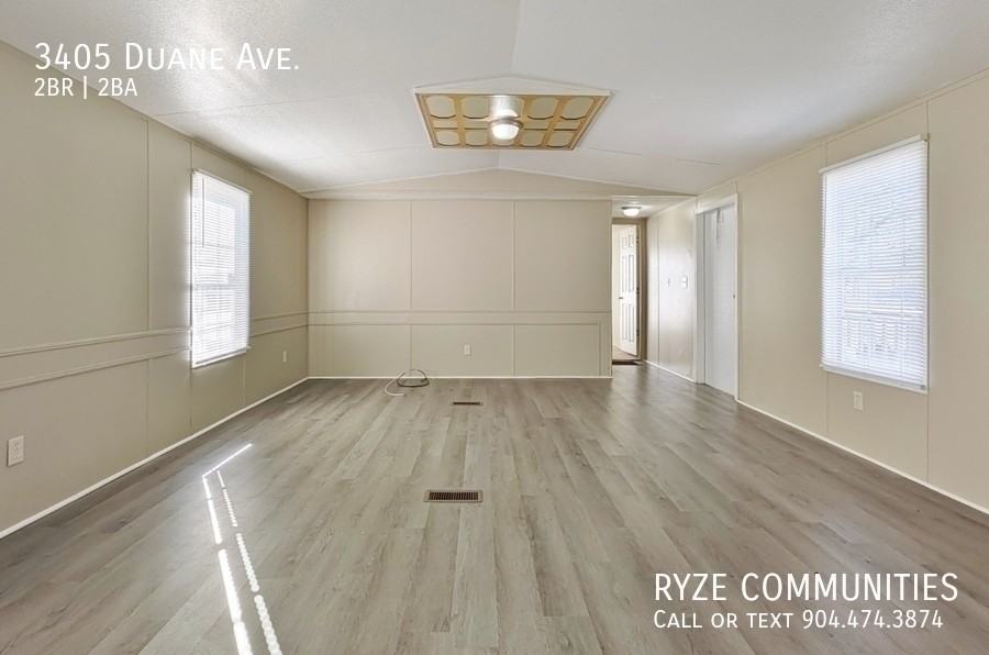 3405 Duane Ave - Photo 5 of 17
