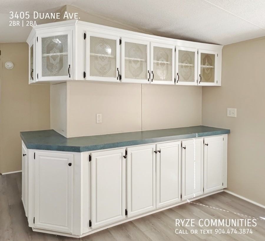 3405 Duane Ave - Photo 6 of 17