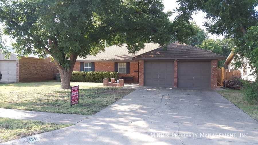 4403 59th St - Photo 2 of 31