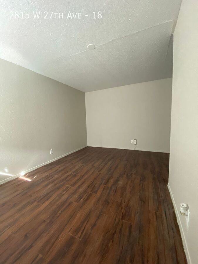 2815 Sw 27th Ave #18 - Photo 2 of 10