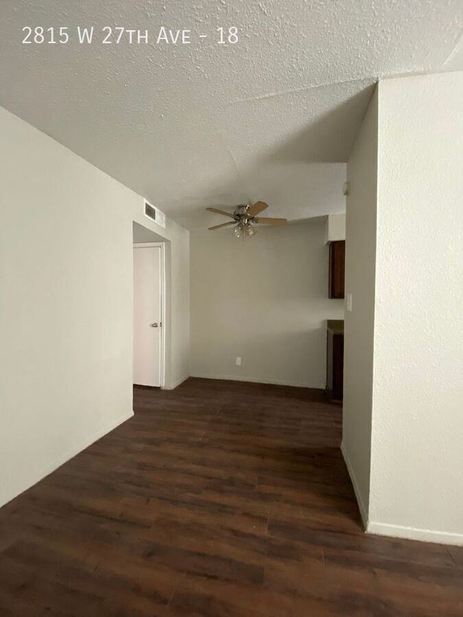 2815 Sw 27th Ave #18 - Photo 3 of 10