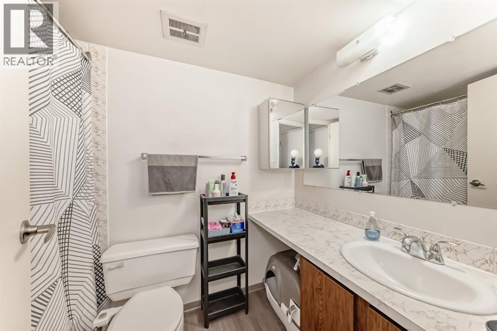 310 4 Avenue Northeast #406 - Photo 3 of 9