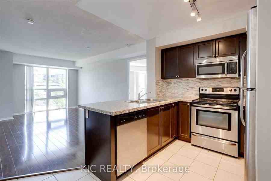 3 Michael Power Place - Photo 8